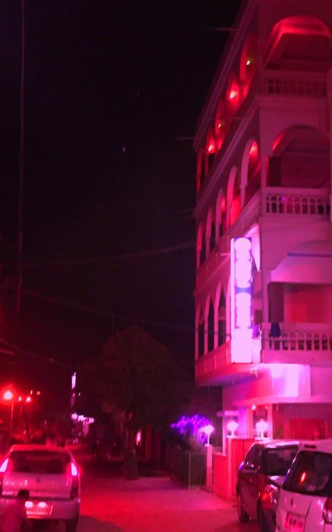 Rahul Guest House พุทธคยา ภายนอก รูปภาพ